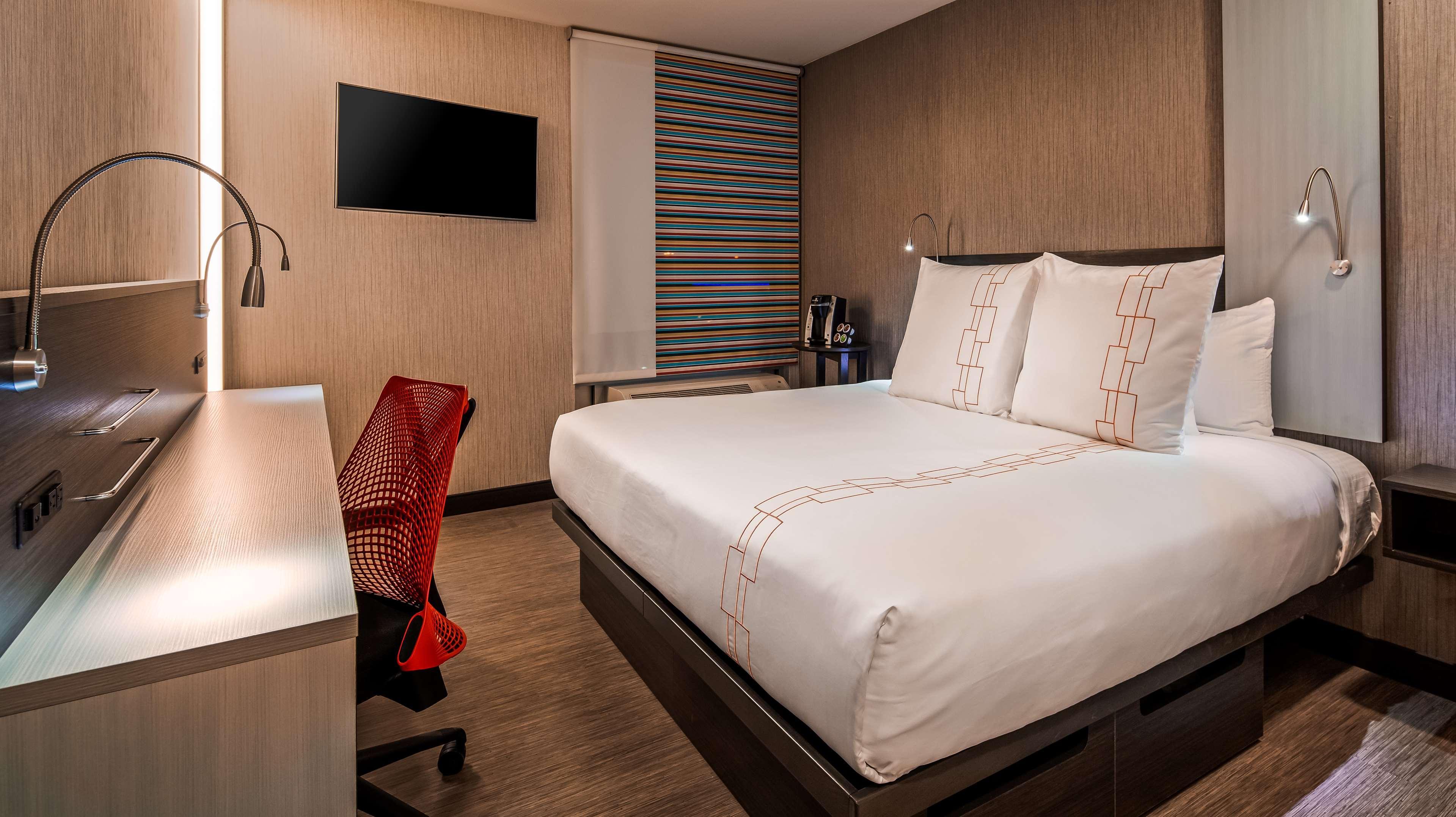 Best Western Plus - Wendover Inn Esterno foto