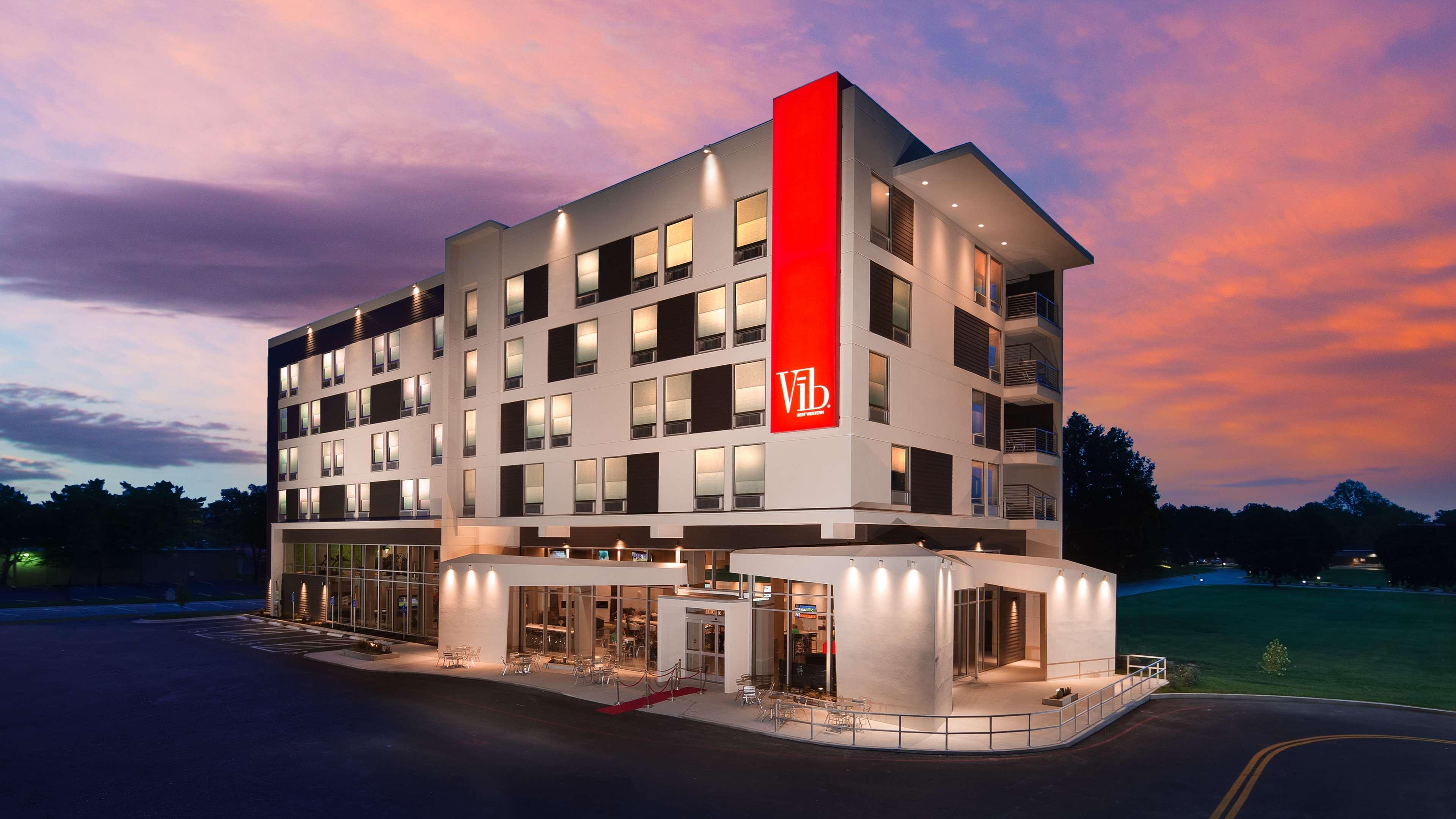 Best Western Plus - Wendover Inn Esterno foto