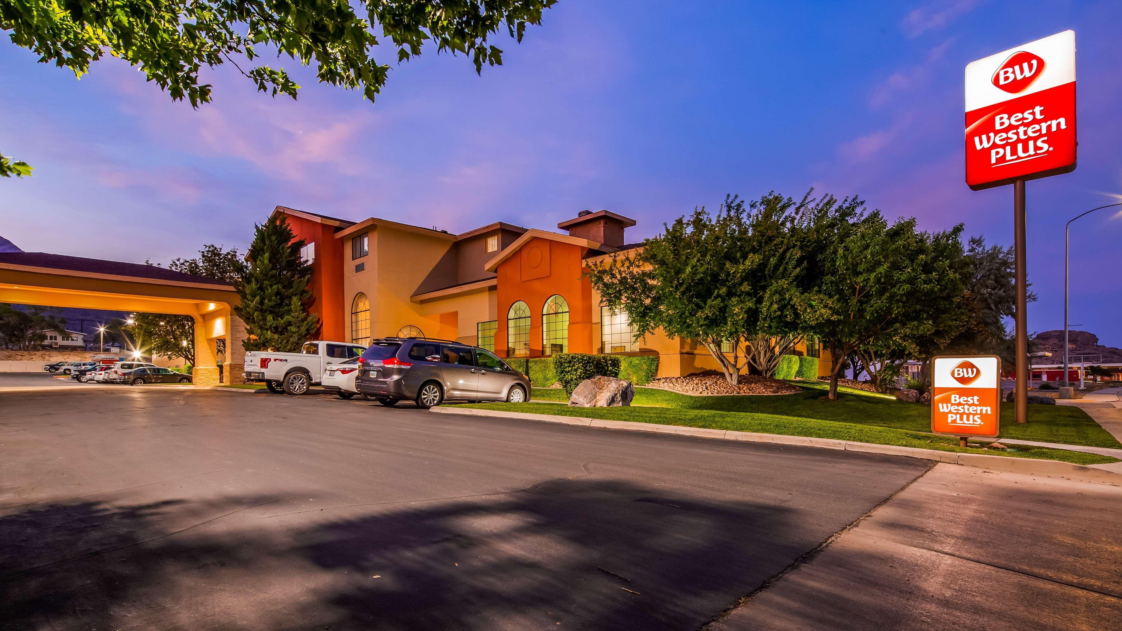 Best Western Plus - Wendover Inn Esterno foto